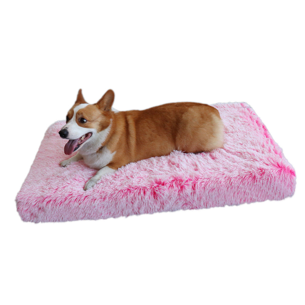 Cama-Cojín “Square Plush Nest” – Acogedora, Elevada y Antideslizante para Perros